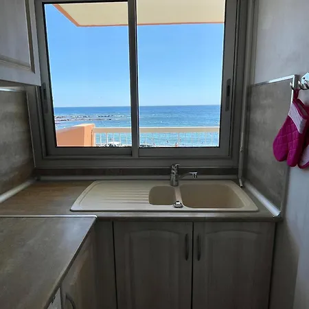 4 Pers Front De - 10m De La Apartamento Saint-Raphaël