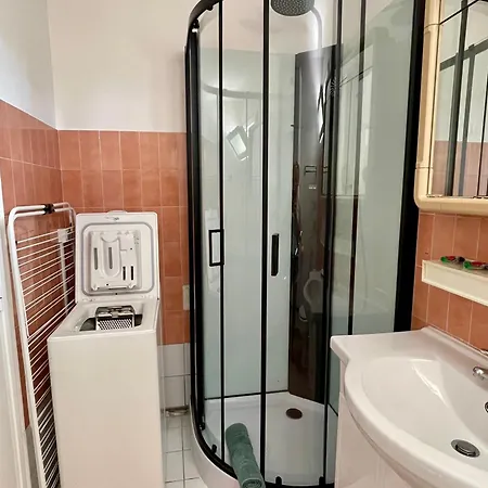 4 Pers Front De - 10m De La